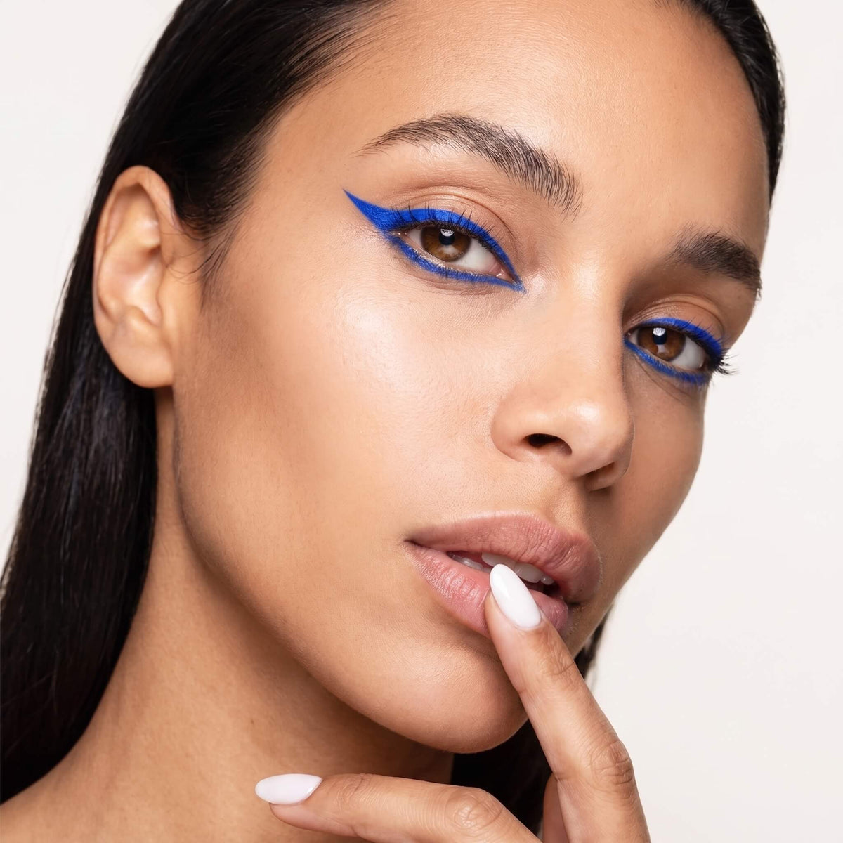 KYRO Waterproof Liquid Eyeliner